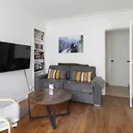 Charmant Appartement A Paris