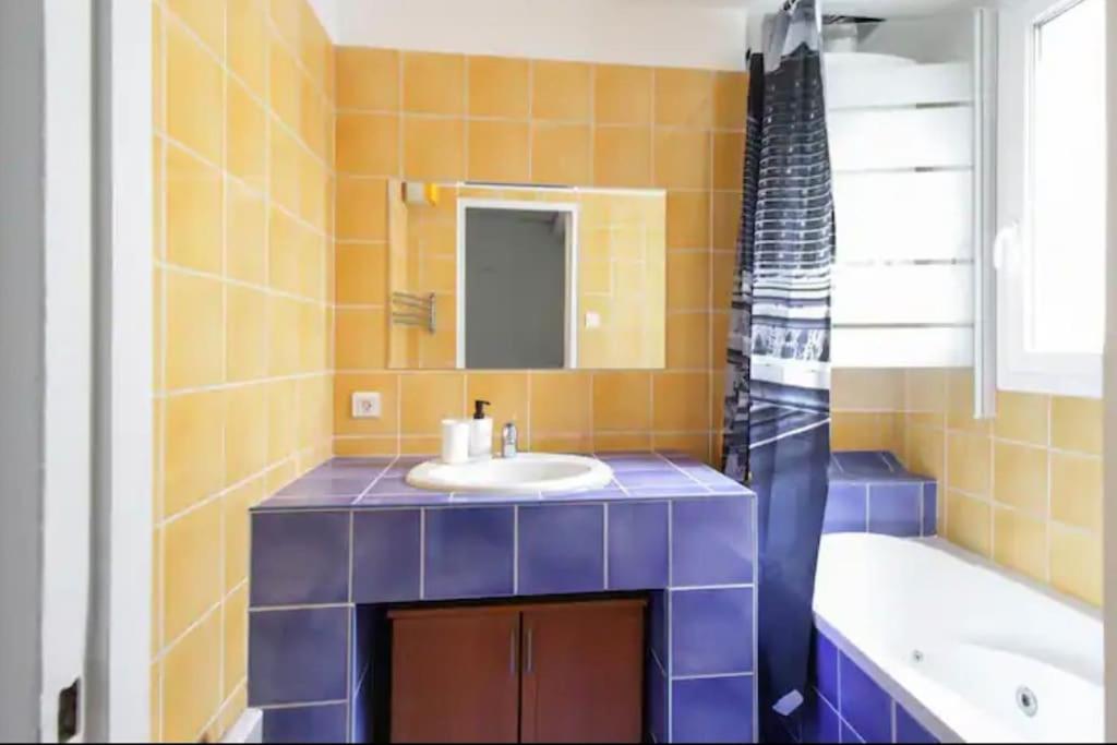 Appartement A *